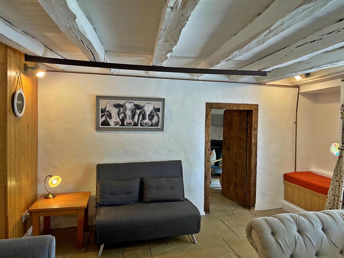 Vila Champs Chevrier Mezieres-sur-Issoire Exteriér fotografie