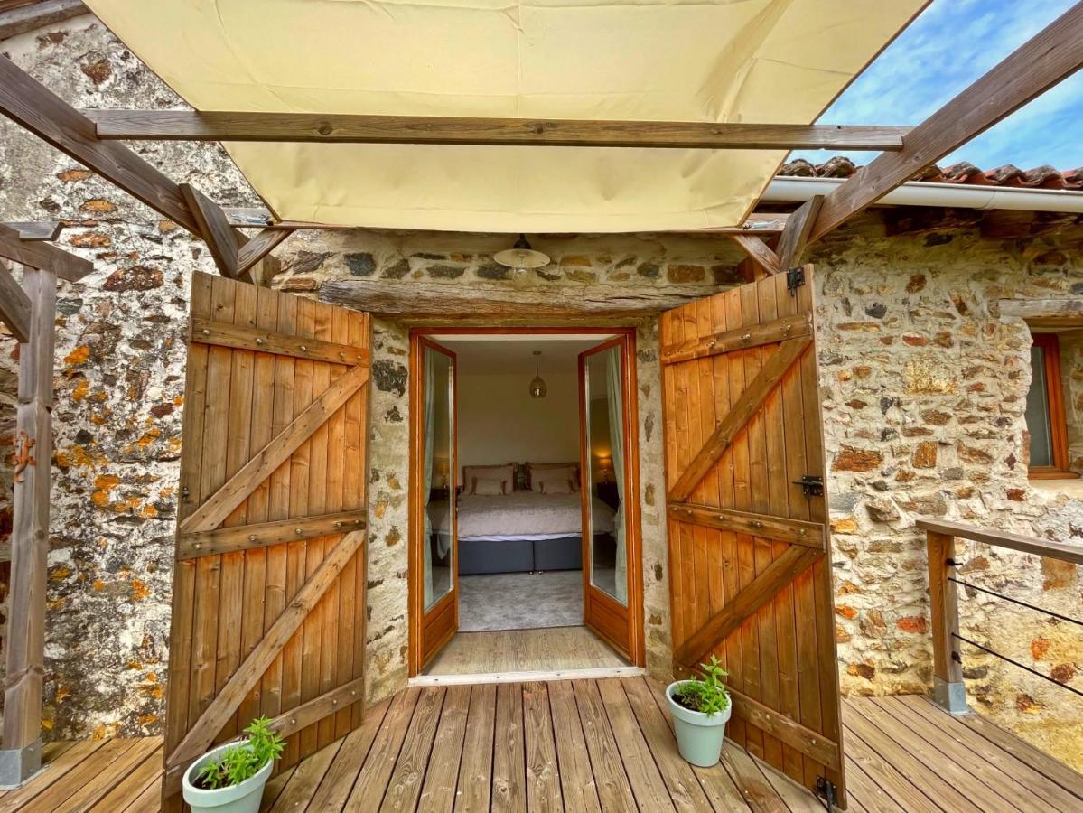 Vila Champs Chevrier Mezieres-sur-Issoire Exteriér fotografie